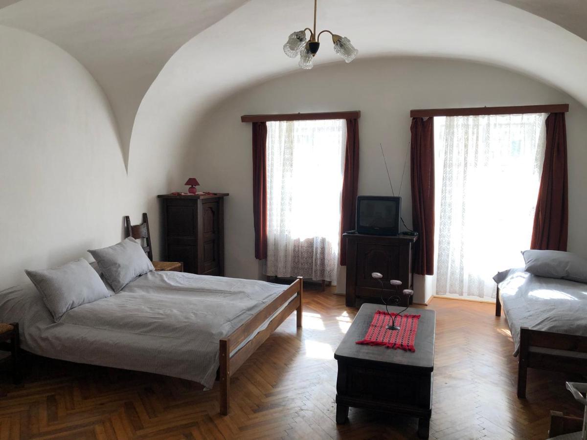 Apartman Becsi Utca Σόπρον Εξωτερικό φωτογραφία